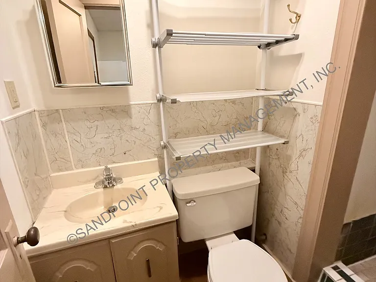 7215 Main St #3 — Photo 11