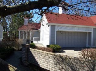 16869 Ladning Ln, Spring Lake, MI 49456