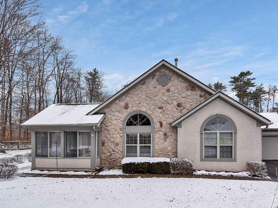1st image of 8486 Stonewoods Ln