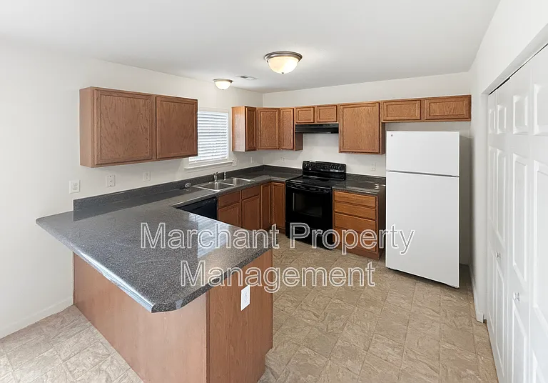 52 Cardinal Creek Dr — Photo 6