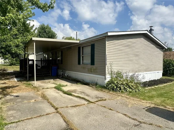 13038 Kevin Ln, Chardon, OH 44024