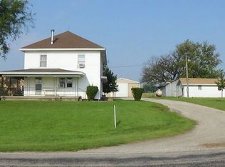 14070 Wallace Rd, Oswego, KS 67356