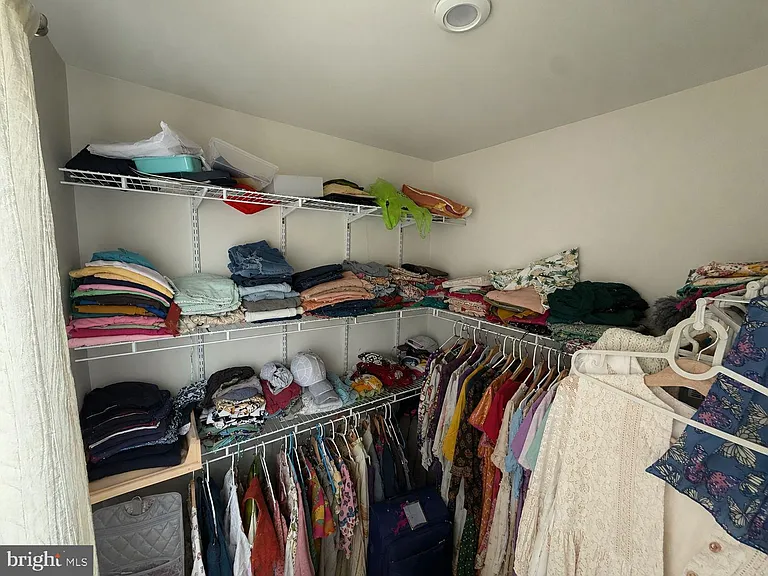 256 Chase Dr — Photo 30