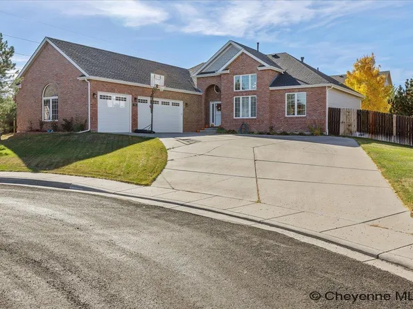 7706 Shadow Mountain Cir, Cheyenne, WY 82009