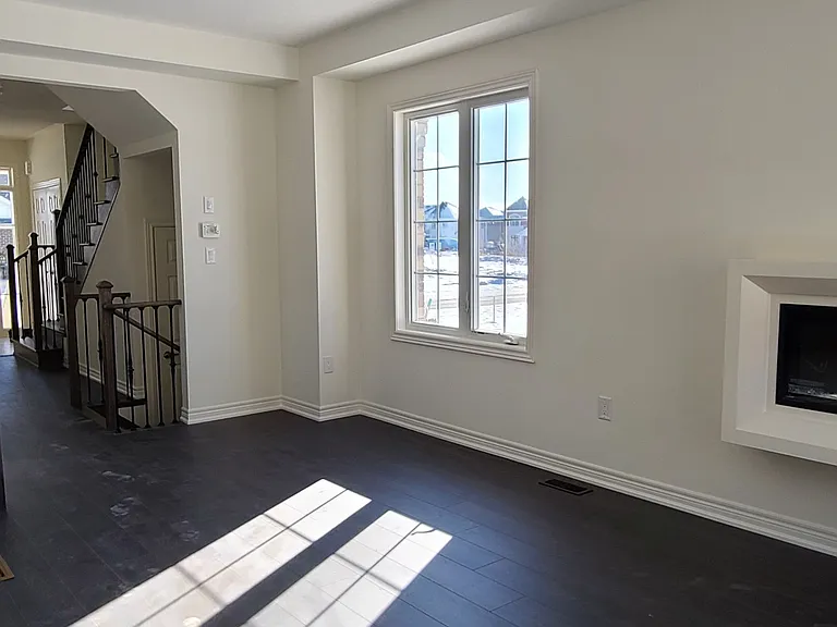 75 Kenesky Dr — Photo 8