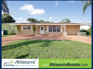 2642 Tarpon Dr, Hollywood, FL 33023