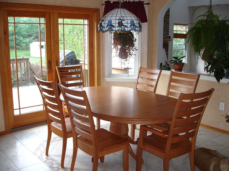Breakfast nook