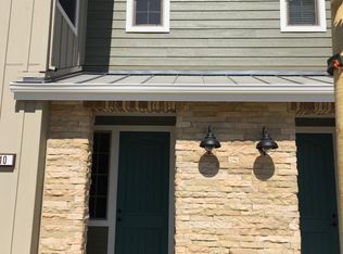 510 Sandalwood Dr, Livermore, CA 94551