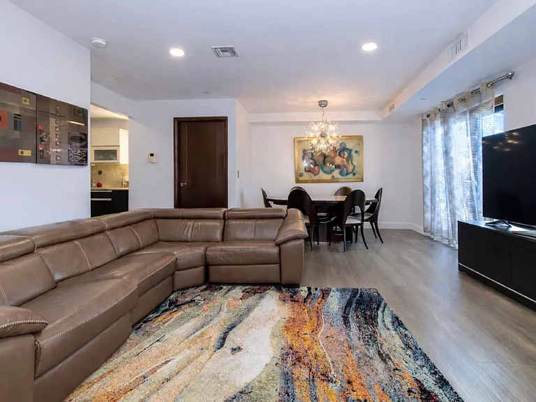 2381 Ocean Ave #7 — Photo 13