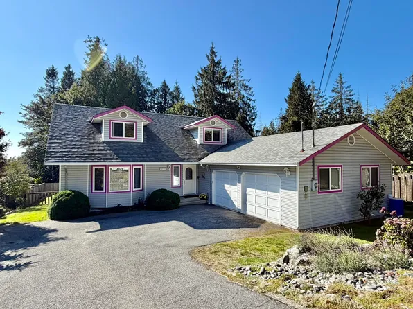 1073 Grandview Rd, Sunshine Coast, BC V0N 1V3