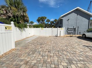 108 5th St S #2B, Flagler Beach, FL 32136