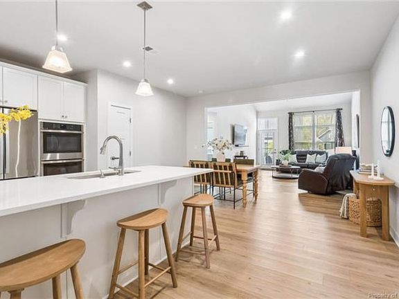 2nd image of 113 Ironsmith Way
