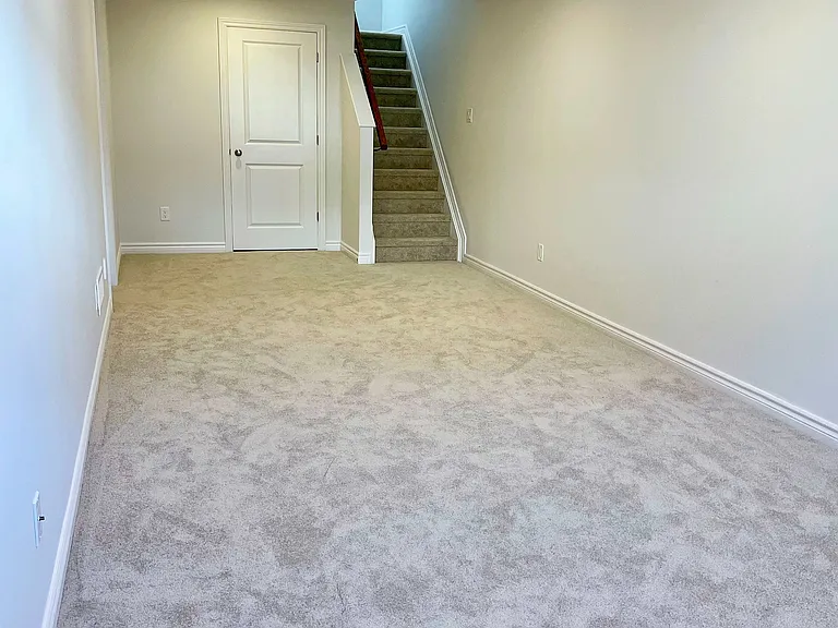 912 Brian Good Ave — Photo 18