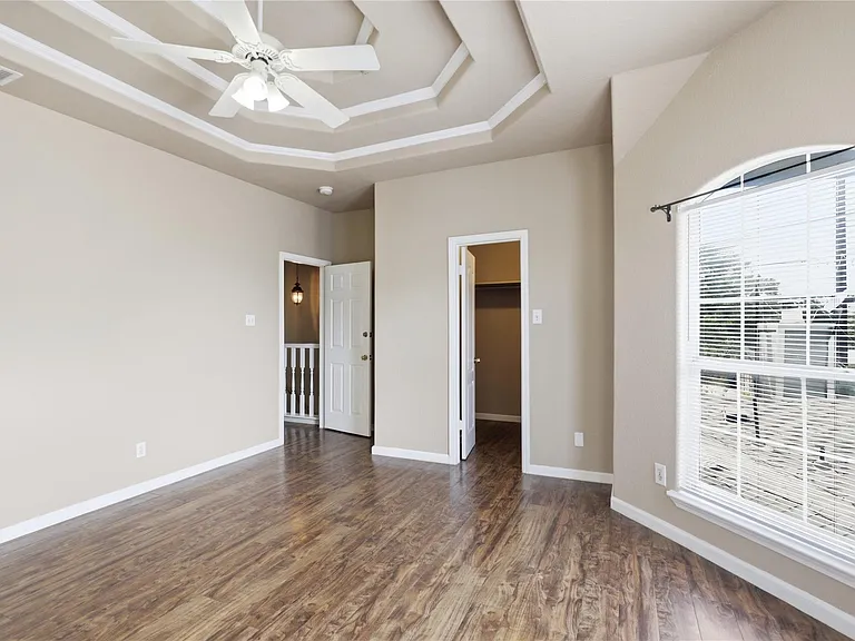 915 Vargas Rd — Photo 19