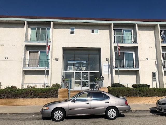 1st image of 4783 W 133rd St APT 13