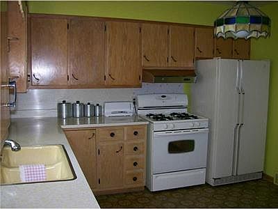 4th image of 613 Lowell Ave