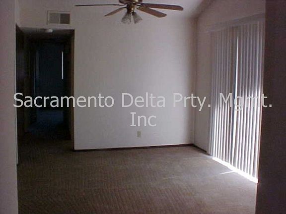 3rd image of 5520 Millhouse Pl