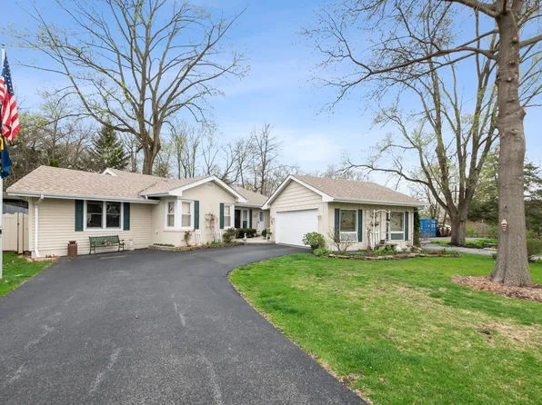 12130 S Nagle Ave, Palos Heights, IL 60463