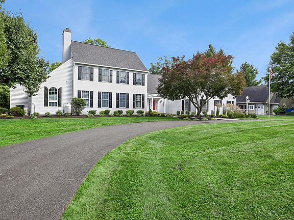 4th image of 152 Lambertville Hqts Rd
