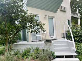 7418 Holly Ave, Takoma Park, MD 20912