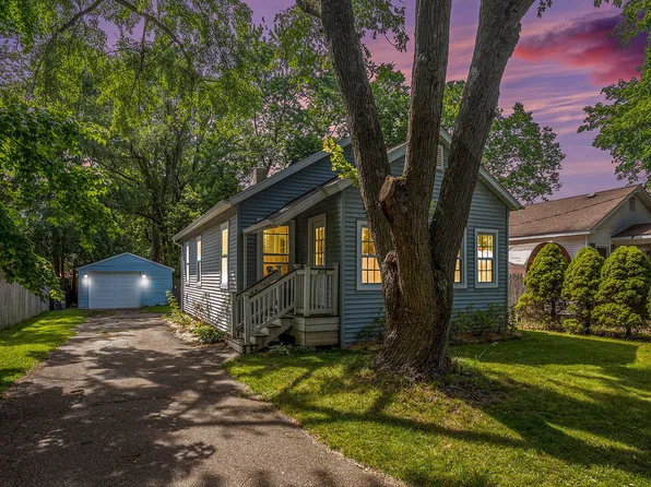 616 Alger St, Kalamazoo, MI 49048