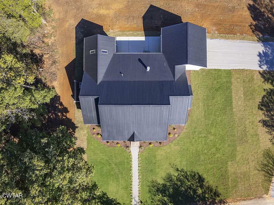 61st image of this home