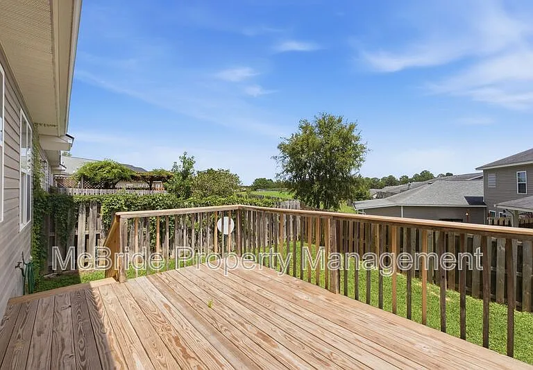 438 Bowen Fls — Photo 4
