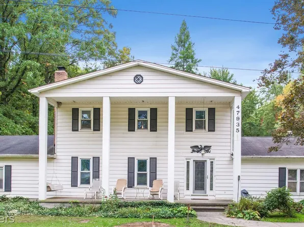 47935 Hanford Rd, Canton, MI 48187