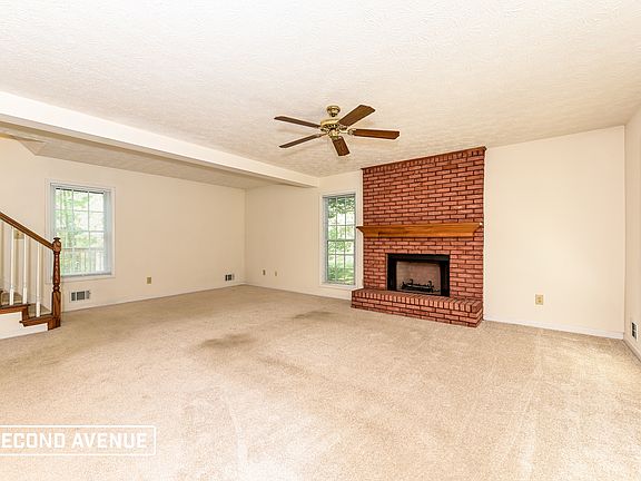 5th image of 619 Hardwood Ln