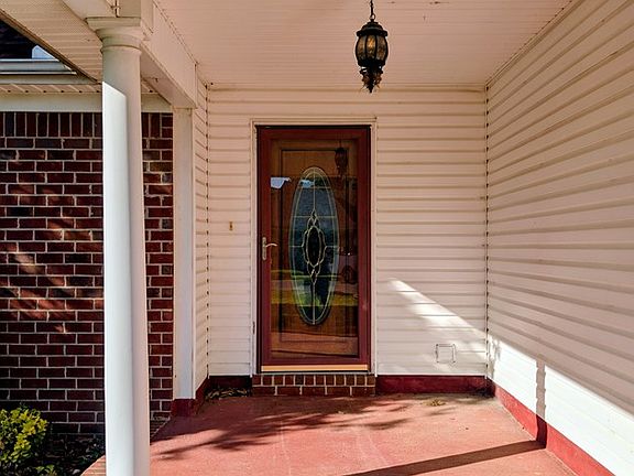 2nd image of 359 Geelan Dr