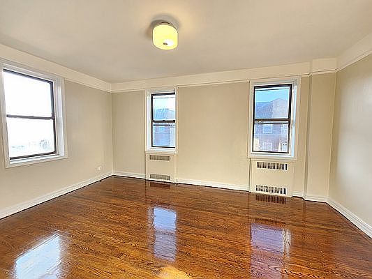 2nd image of 87-12 Elmhurst Ave #6K