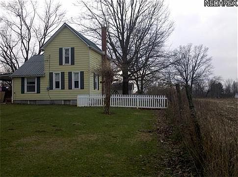 1st image of 10420 Lattasburg Rd