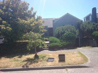 2629 W Crockett St, Seattle, WA 98199