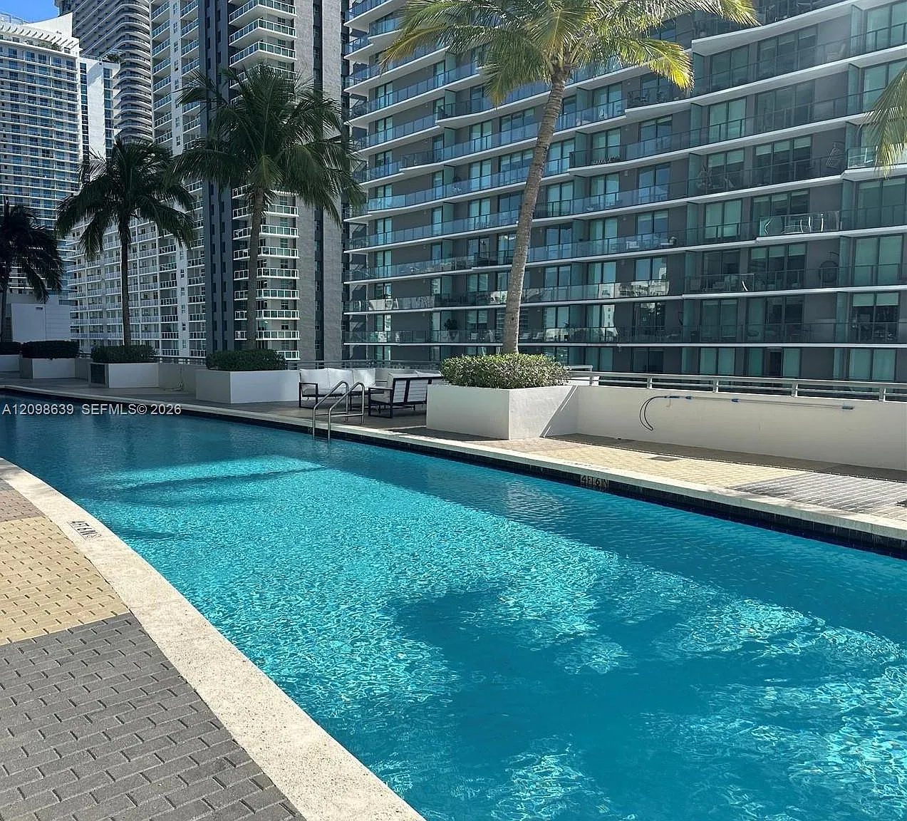 Infinity At Brickell Cond — Photo 4