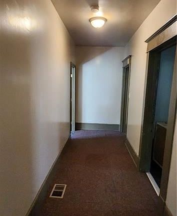 4th image of 110 Ozone St SW