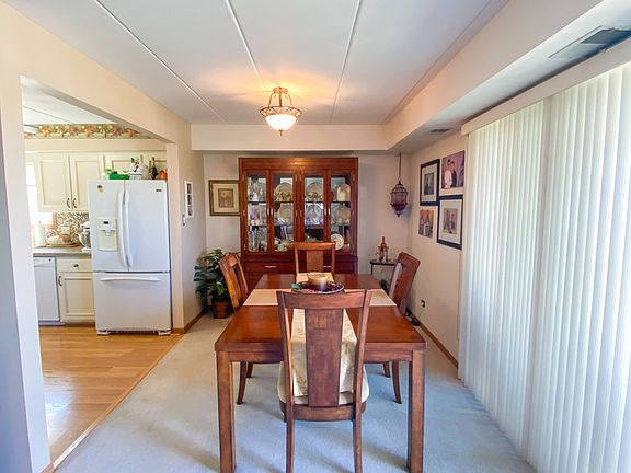 5th image of 17037 Grissom Dr APT 2S