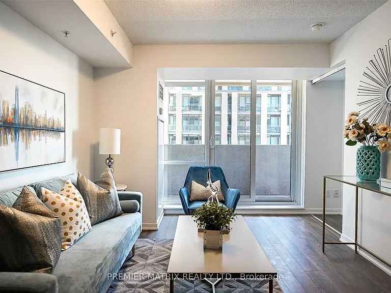 20 Joe Shuster Way #910 — Photo 8