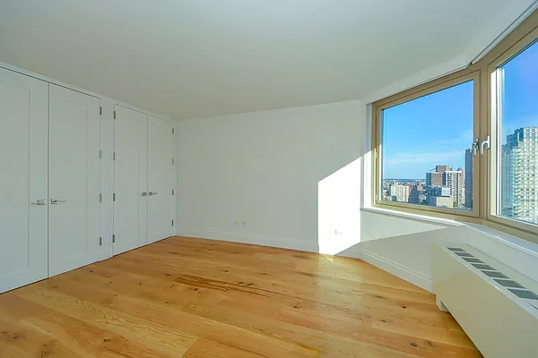 Rented by The Dermot Realty Management Company | media 30