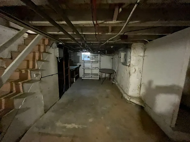 7220 Marsden St — Photo 3