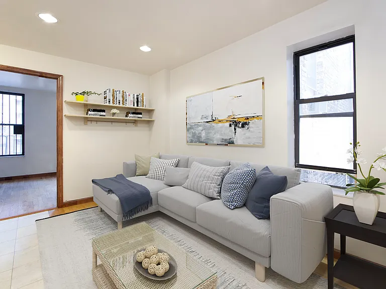 51 1st Ave #8 — Photo 2
