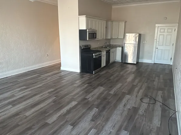 2423 Falls St, Niagara Falls, NY