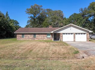 7758 Betsy Ln, Orange, TX 77632