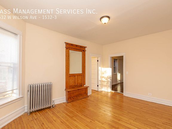 5th image of 1532 W Wilson Ave #3