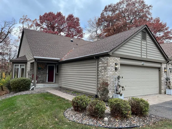 122 Wildwood Bay Dr, Saint Paul, MN 55115