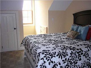 5th image of 247 Fishermans Wharf Suite 247