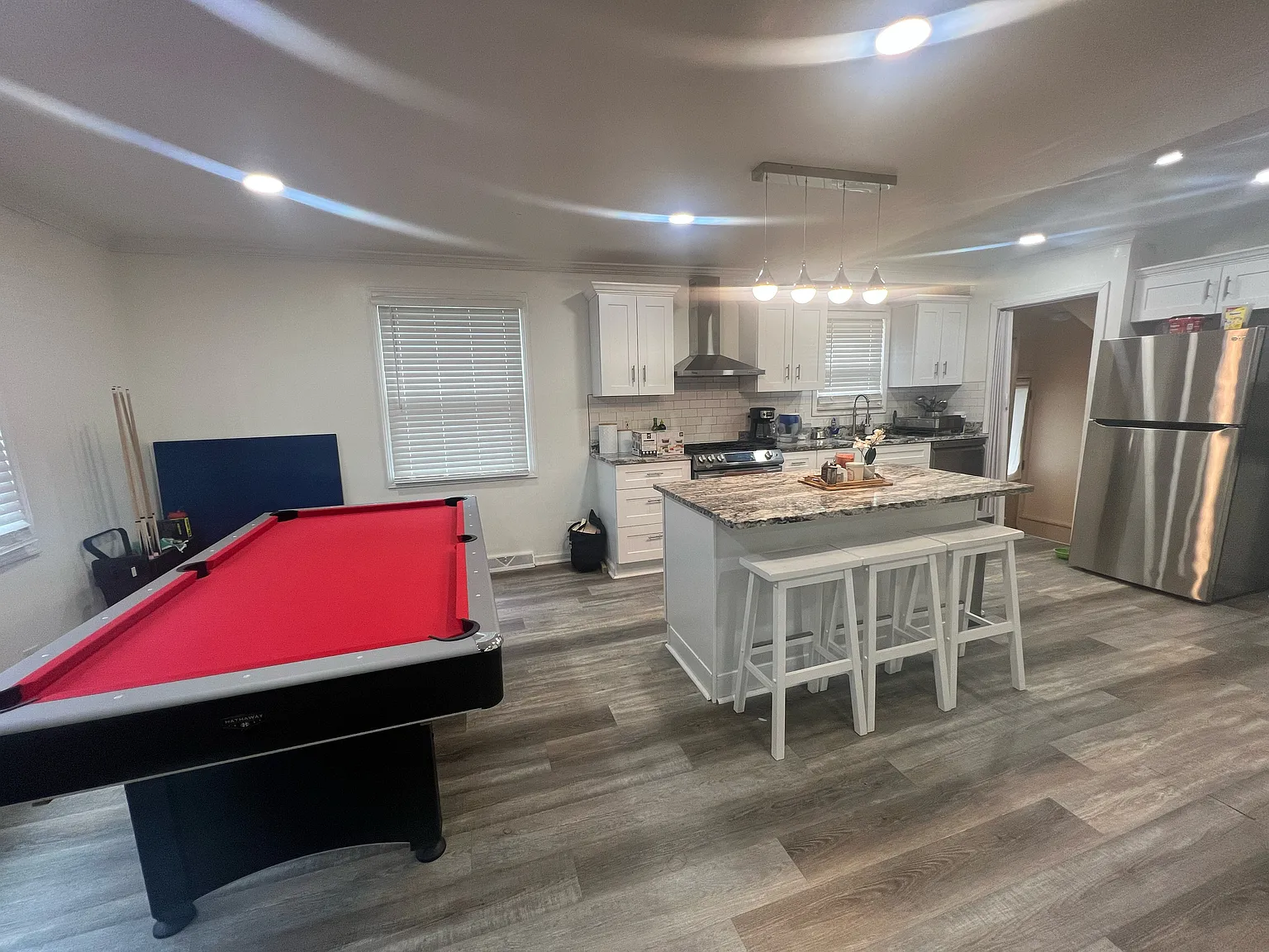 3 bed, 1442 sqft, $2,200 — Photo 3
