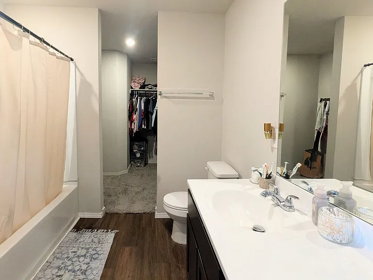 524 SE 7th Pl — Photo 9