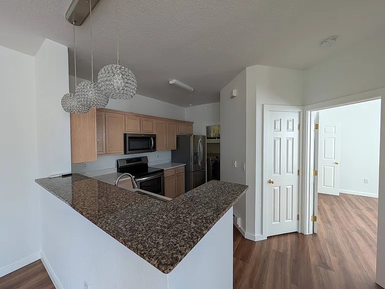 1160 NE Horizon Loop #1409 — Photo 7