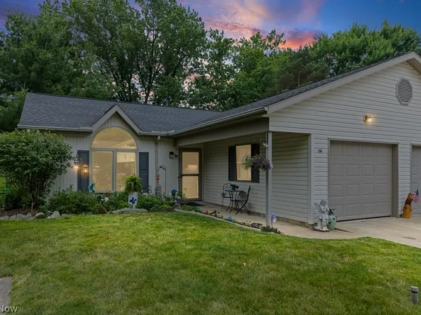 808 Ryan Rd APT 14, Medina, OH 44256