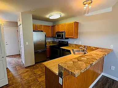2824 E 32nd Ave #1 — Photo 15